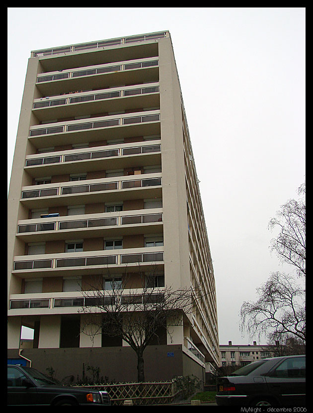 https://www.pss-archi.eu/photos/mynight/angers1/12.jpg