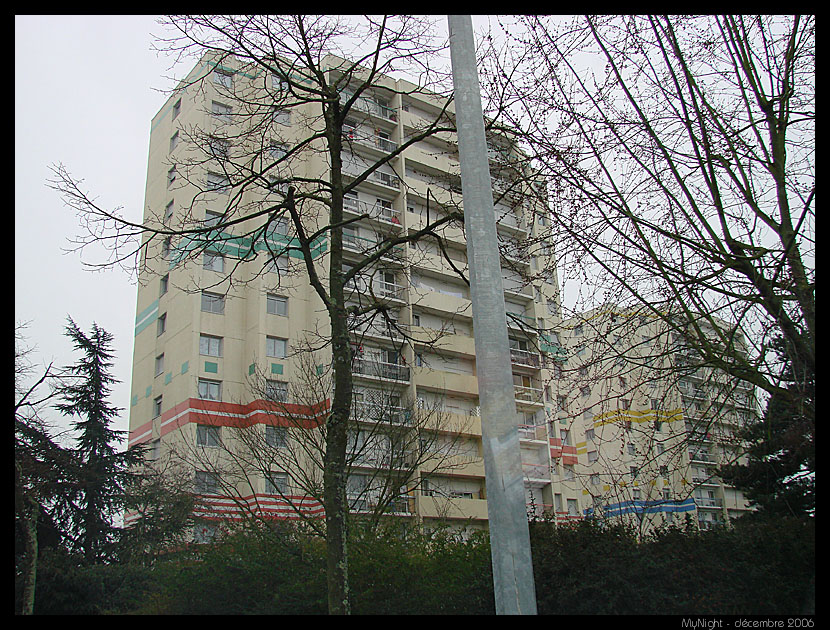 https://www.pss-archi.eu/photos/mynight/angers1/24.jpg