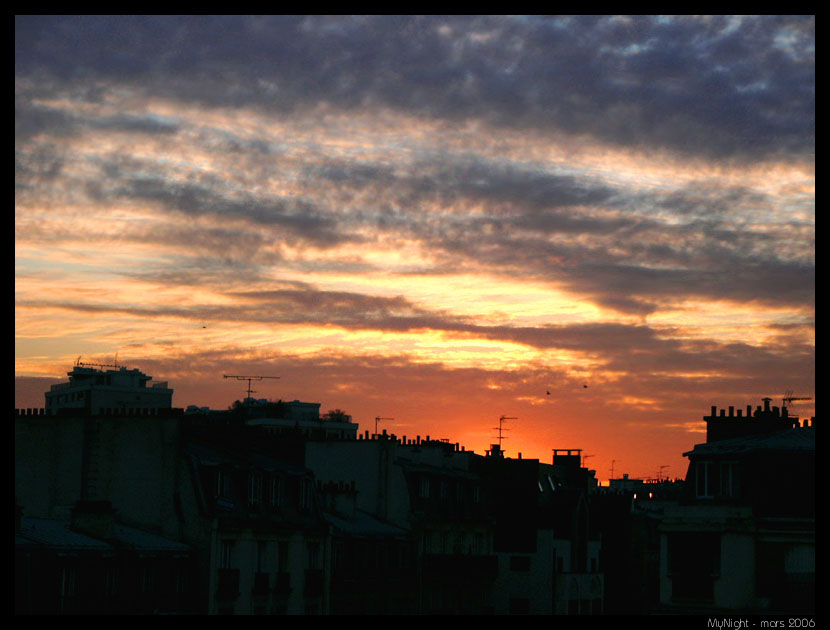 https://www.pss-archi.eu/photos/mynight/lignes_de_toits/upc37.jpg
